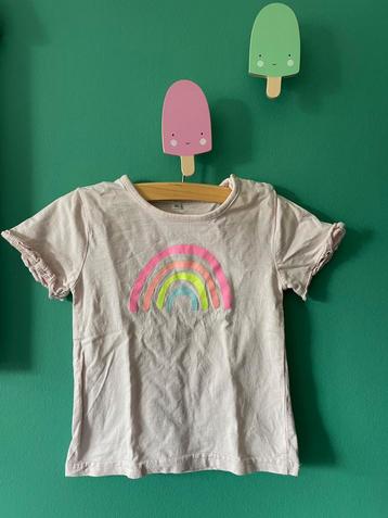 Regenboogshirtje (en veel meer in maat 80!) beschikbaar voor biedingen