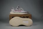 Adidas Yeezy 350 Zebra | 44 2/3, Kleding | Heren, Schoenen, Wit, Nieuw, Ophalen of Verzenden, Sneakers of Gympen