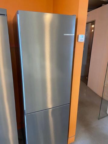 Liebherr koel-vriescombinatie beschikbaar voor biedingen