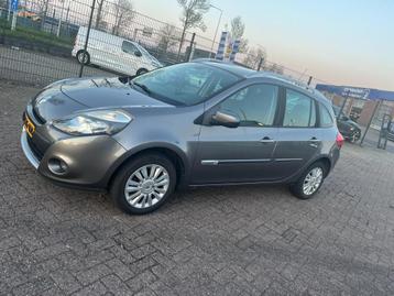 Renault Clio 1.2 Special Line beschikbaar voor biedingen