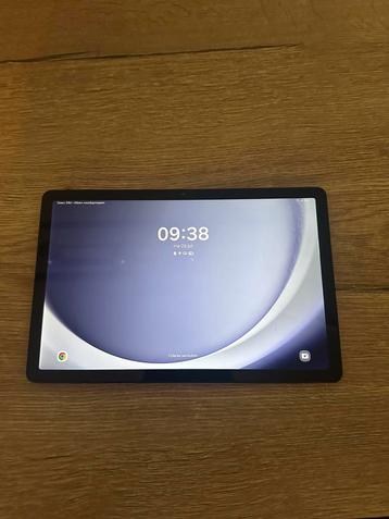 samsung A9 in zeer goede staat. Met simkaart versie beschikbaar voor biedingen
