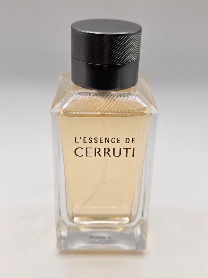L'essence De Cerruti Eau De Toilette 100ML, Sieraden, Tassen en Uiterlijk, Uiterlijk | Parfum, Nieuw, Ophalen of Verzenden