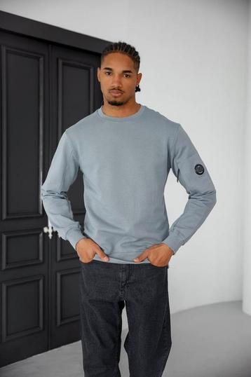 C.P. Company Sweater - Stijlvol & Comfortabel beschikbaar voor biedingen