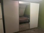 Grote kledingkast gratis af te halen in Riel, Huis en Inrichting, Ophalen, Overige materialen, Gebruikt, 200 cm of meer