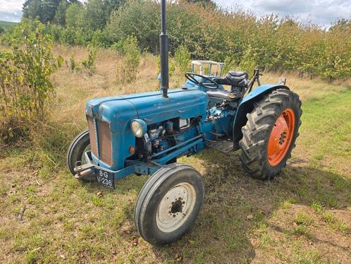 Te koop Ford dexta 1958 net kenteken, Zakelijke goederen, Agrarisch | Tractoren, 5000 tot 7500, Ford, tot 80 Pk, Gebruikt, Ophalen of Verzenden