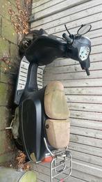 azzuro scooter, Fietsen en Brommers, Scooters | Overige merken, Gebruikt, Agm, Ophalen of Verzenden, Benzine