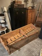 Houten kapstok kasten oude woonaccessoires, Ophalen