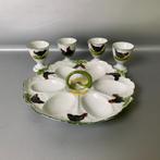 Antiek Eierbord en 4 eierdopjes kip - haan porselein, Ophalen of Verzenden