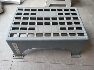 Caravan opstapje beschikbaar voor biedingen