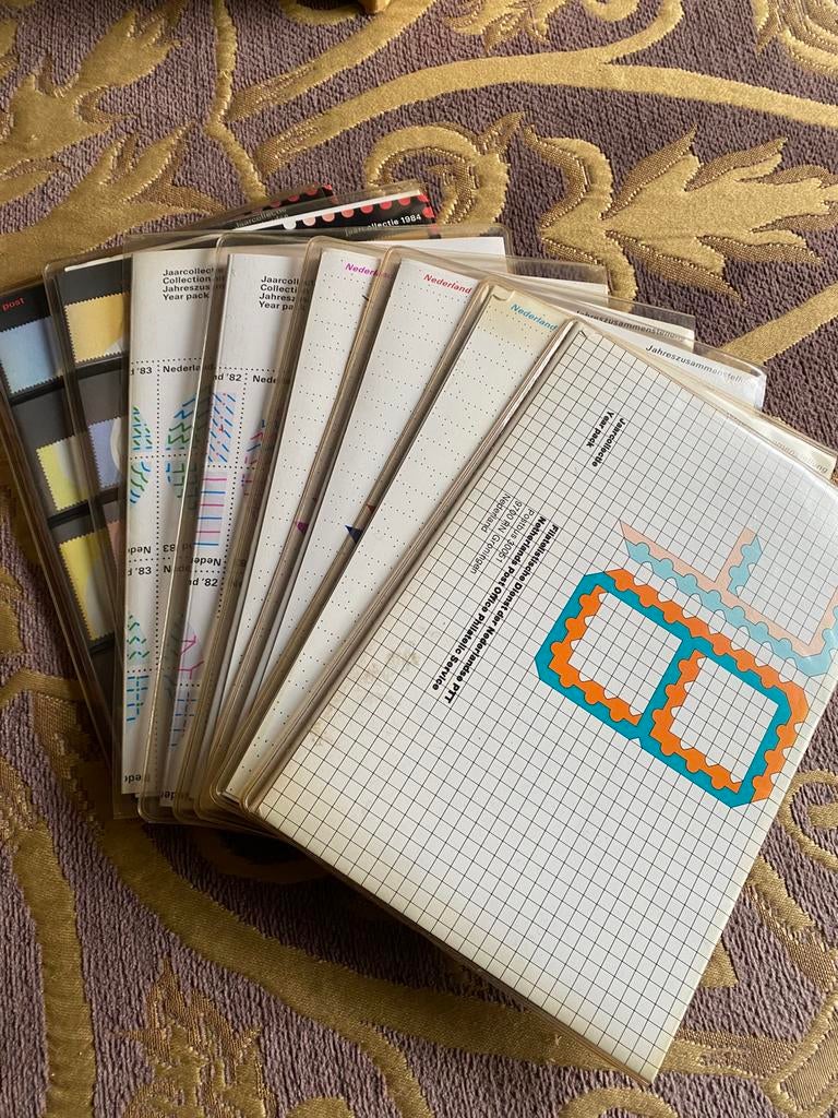 Postzegel-Jaarcollecties te koop., Postzegels en Munten, Postzegels | Nederland, Ophalen of Verzenden, Na 1940, Postfris