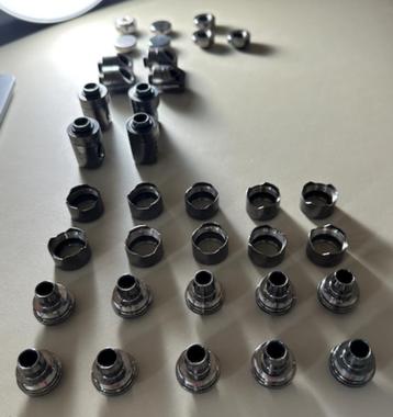 EKWB soft-tube fittings set – nickel / black nickel – G1/4 beschikbaar voor biedingen