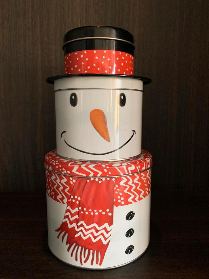 Leuke koekjestrommel/Storage Can sneeuwpop/snowman ️, Huis en Inrichting, Keuken | Tupperware, Zo goed als nieuw, Ophalen of Verzenden