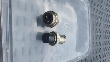 Microfoonplug 3 pins CB radio beschikbaar voor biedingen