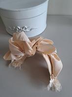 Antieke poppen diadeem  met lint, Antiek en Kunst, Ophalen of Verzenden