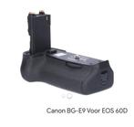 Canon Multigrip BG-E9 Canon 60D, Audio, Tv en Foto, Fotografie | Accu's en Batterijen, Ophalen of Verzenden, Zo goed als nieuw