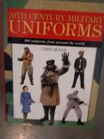 20th Century Military Uniforms - Chris McNab, Gelezen, Ophalen of Verzenden, Chris McNab, Algemeen