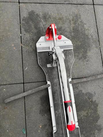 HBM Tegelsnijder, als nieuw voor tegels tot 60cm beschikbaar voor biedingen