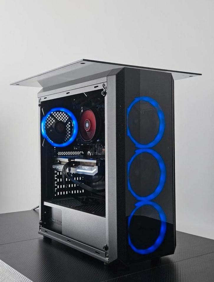 Gaming pc AMSTERDAM - (Brengen mogelijk indien in de buurt), Computers en Software, Desktop Pc's, Zo goed als nieuw, 4 Ghz of meer