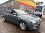 Hyundai I30 1.4i Blue Dynamic, Voorwielaandrijving, Stof, Gebruikt, 4 cilinders