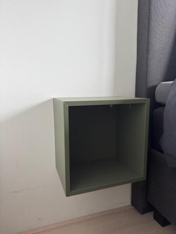 Ikea 2 wandkasten beschikbaar voor biedingen