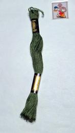 DMC mouline, groen 935, Mulhouse, France, Ophalen of Verzenden, Borduurgaren of Zijde, DMC