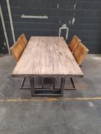 Industriële massief eikenhouten eettafel met leren stoelen, Ophalen, Gebruikt