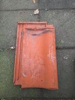 Oude dakpan - Steen of Klei - Rood, Doe-het-zelf en Verbouw, Dakpannen en Dakbedekking, Ophalen, Steen of Klei, Dakpannen, Rood