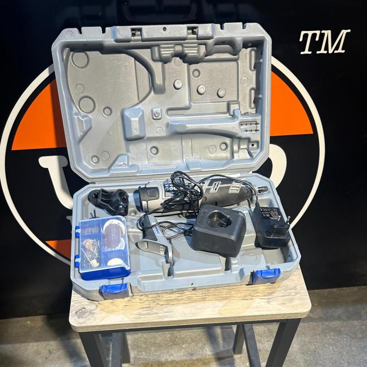 Dremel 8220 + Accessoires  - Garantie, Doe-het-zelf en Verbouw, Gereedschap | Handgereedschap, Gebruikt