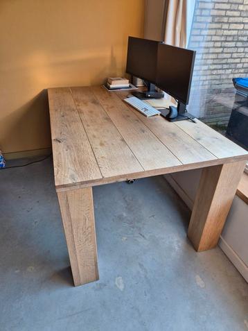Stoer massief eiken bureau / eettafel  beschikbaar voor biedingen