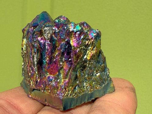 Titanium Aura Kwarts mineralen, Verzamelen, Mineralen en Fossielen, Mineraal, Ophalen of Verzenden