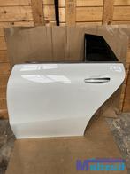 MERCEDES CLA 118.6 X118 wit parelmoer links achter deur 2019, Auto-onderdelen, Ophalen of Verzenden, Gebruikt, Mercedes-Benz, Deur