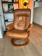 Leren cognac-kleurige fauteuil op draaipoot, Ophalen, Leren draaifauteuil, Gebruikt, Minder dan 75 cm