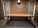 Houten eettafel met stalen poten geschikt voor 10 stoelen., Huis en Inrichting, Tafels | Eettafels, Ophalen, Gebruikt, 100 tot 150 cm
