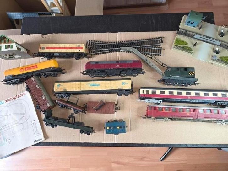 Lima treinset met loco db 216011-7,kraan,9 wagons enz, Hobby en Vrije tijd, Modeltreinen | Overige schalen, Gebruikt, Treinset
