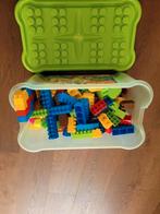 Te koop doos met bouwstenen, Kinderen en Baby's, Speelgoed | Bouwstenen, Ophalen, Zo goed als nieuw