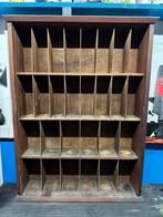 Oude Antieke Vakkenkast werkplaats industrieel, Antiek en Kunst, Curiosa en Brocante, Ophalen of Verzenden