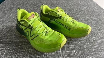 New Balance Fresh Foam X Hierro 40.5 trailrunners beschikbaar voor biedingen