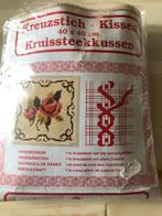 Kruissteek kussen, Hobby en Vrije tijd, Borduren en Borduurmachines, Ophalen of Verzenden, Zo goed als nieuw, Patroon