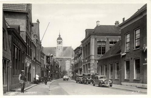 Sneek. Oude Koemarkt - volk auto kar - ongelopen, Verzamelen, Ansichtkaarten | Nederland, Ongelopen, Friesland, 1920 tot 1940