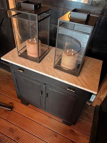 Zwarte kast dressoir met marmer blad - Ede beschikbaar voor biedingen