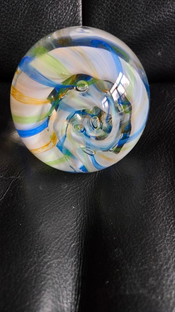 Handgemaakte glazen presse-papier The Caithness Factory, Antiek en Kunst, Antiek | Glas en Kristal, Ophalen of Verzenden