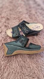 Nieuw! Lichtgewicht zwarte leren klompjes. Maat 36, Zwart, Nieuw, Sandalen of Muiltjes, Ophalen of Verzenden