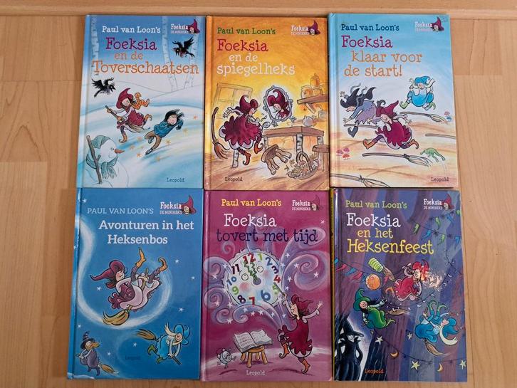 Foeksia de Heks - Paul van Loon - 6 Boeken, Boeken, Kinderboeken | Jeugd | onder 10 jaar, Zo goed als nieuw, Sprookjes, Ophalen of Verzenden
