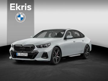 BMW i5 Sedan eDrive40 M Sportpakket Pro | Iconic Glow | Inno beschikbaar voor biedingen