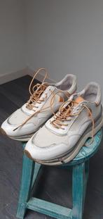 Stijlvolle witte sneakers van Fred de la Bretoniere maat 41, Verzenden, Gedragen, Wit