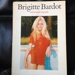Brigitte Bardot- Boek - een  levende legende, Boeken, Ophalen of Verzenden, Zo goed als nieuw, Film, Tv en Media