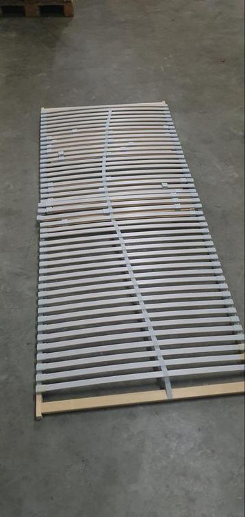 Lattenbodem 220 cm lang beschikbaar voor biedingen