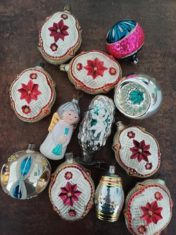 Oude vintage kerstballen van glas  beschikbaar voor biedingen