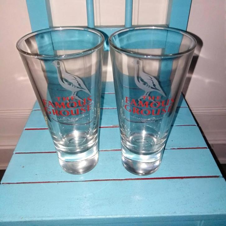 The Famous Grouse Scotch whisky longdrink glazen rood/wit 2x, Verzamelen, Glas en Borrelglaasjes, Zo goed als nieuw, Overige typen
