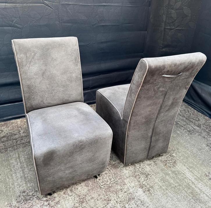 Grijze design stoelen (set van 2), Huis en Inrichting, Stoelen, Zo goed als nieuw, Twee, Stof, Grijs, Ophalen